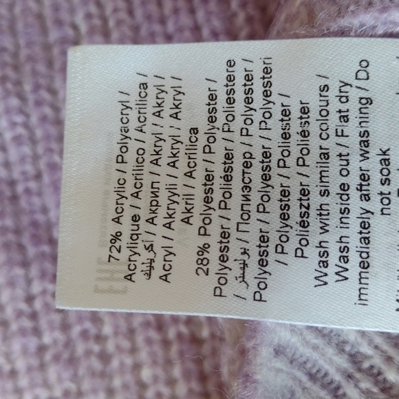 B.YOUNG WATERCOLOR SWEATER NWOT - Picture 9 of 10